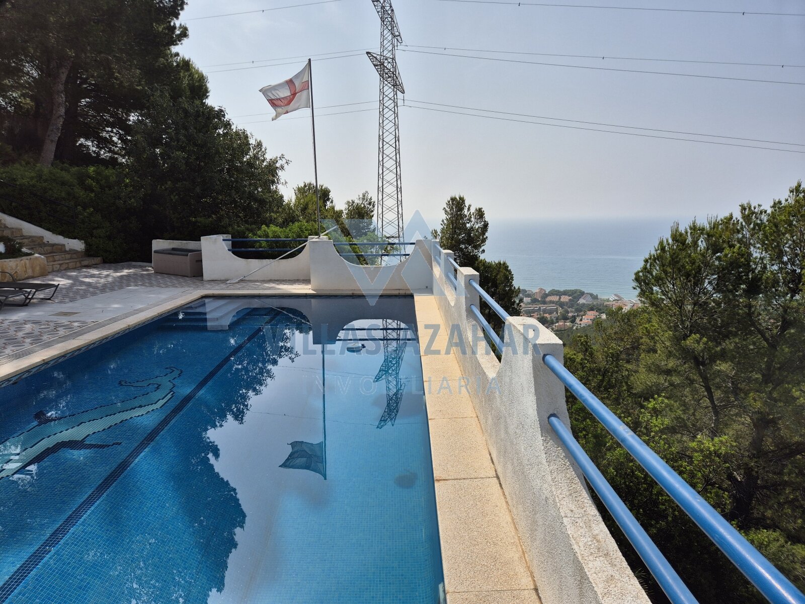 Stilvolle Villa mit unverbaubarem Meerblick und Gästeapartment