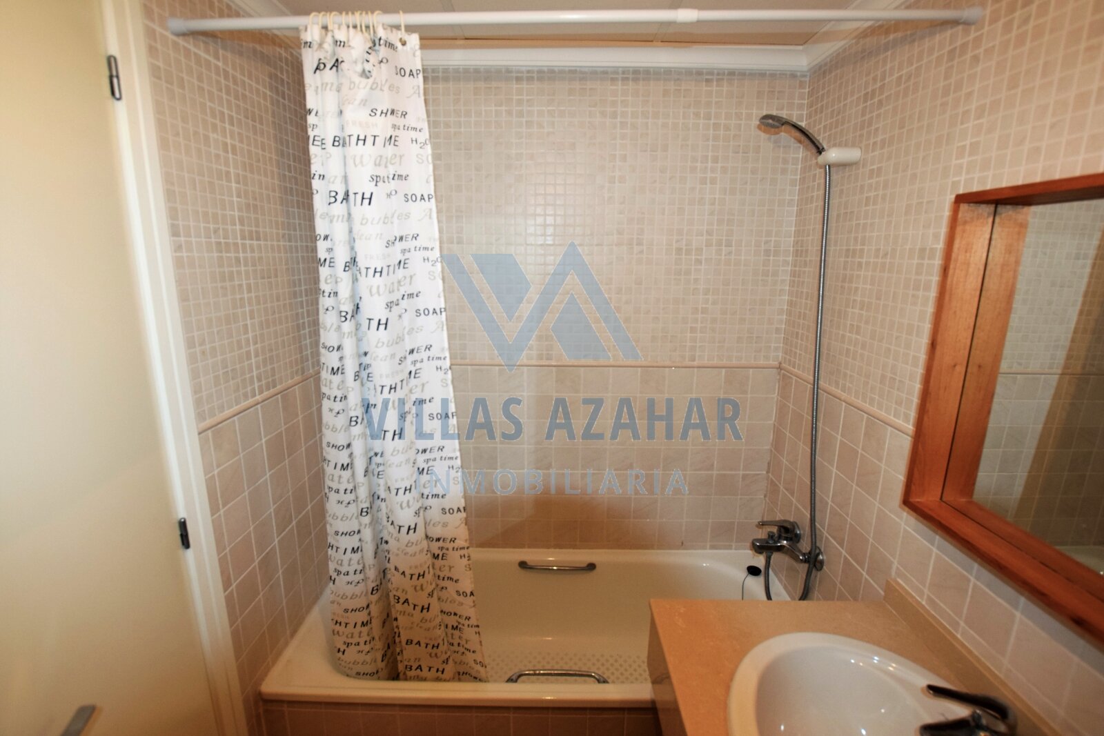Alcala Blau II großzügiges Appartement mit Terrasse nahe Pool