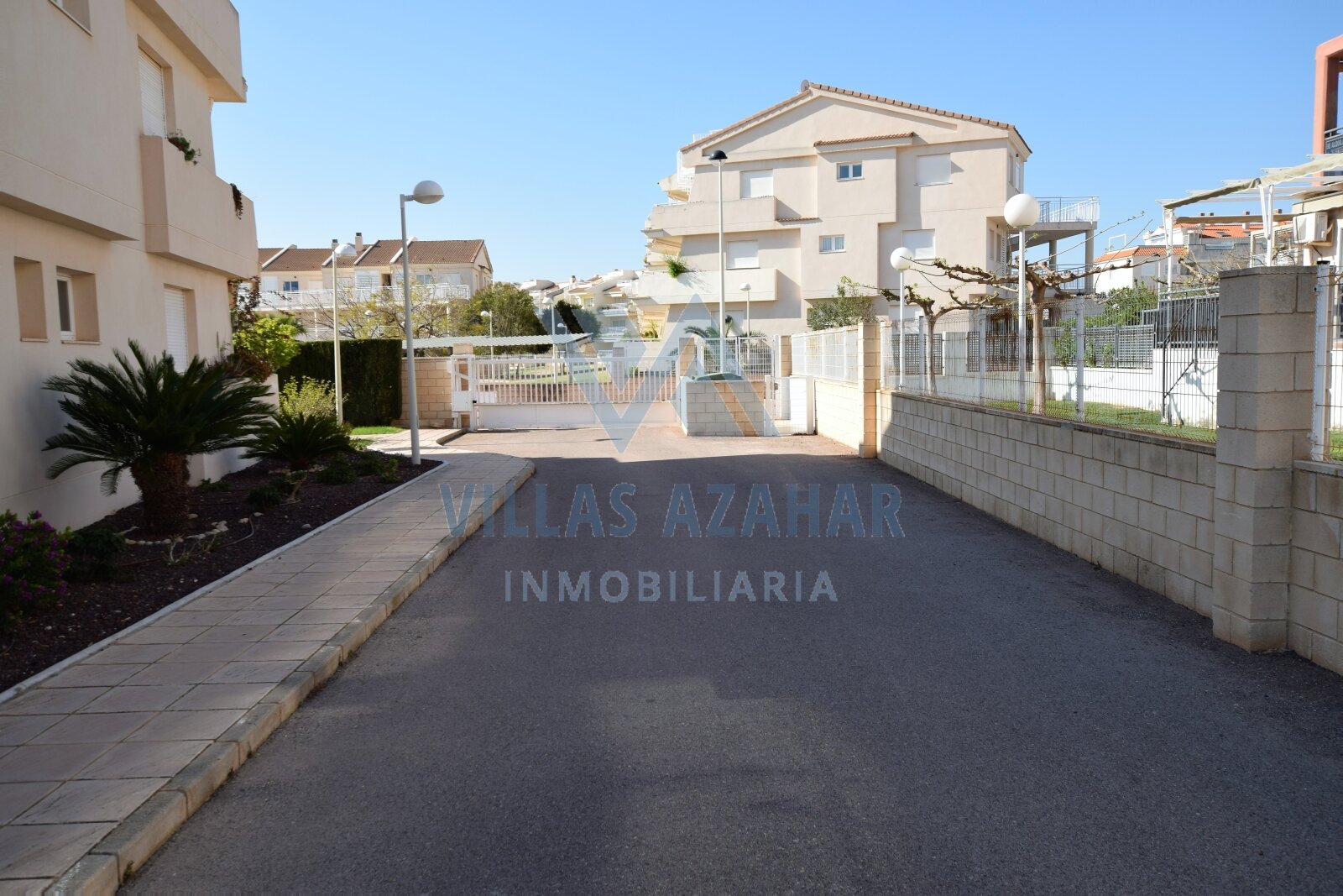 Alcala Blau II großzügiges Appartement mit Terrasse nahe Pool