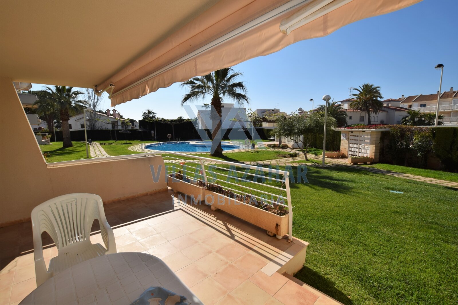 Alcala Blau II großzügiges Appartement mit Terrasse nahe Pool