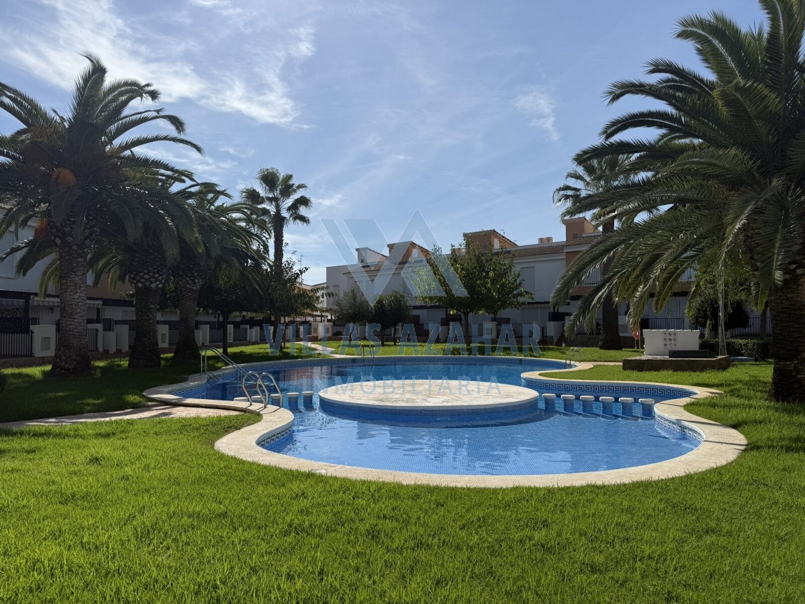 Reihenhaus in Palm Beach II – Bereich des großen Pools