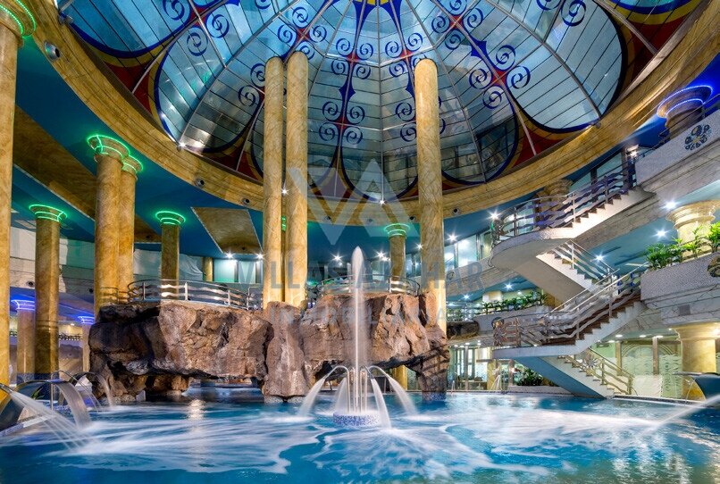 Exclusive new-build front line development Torre la Sal