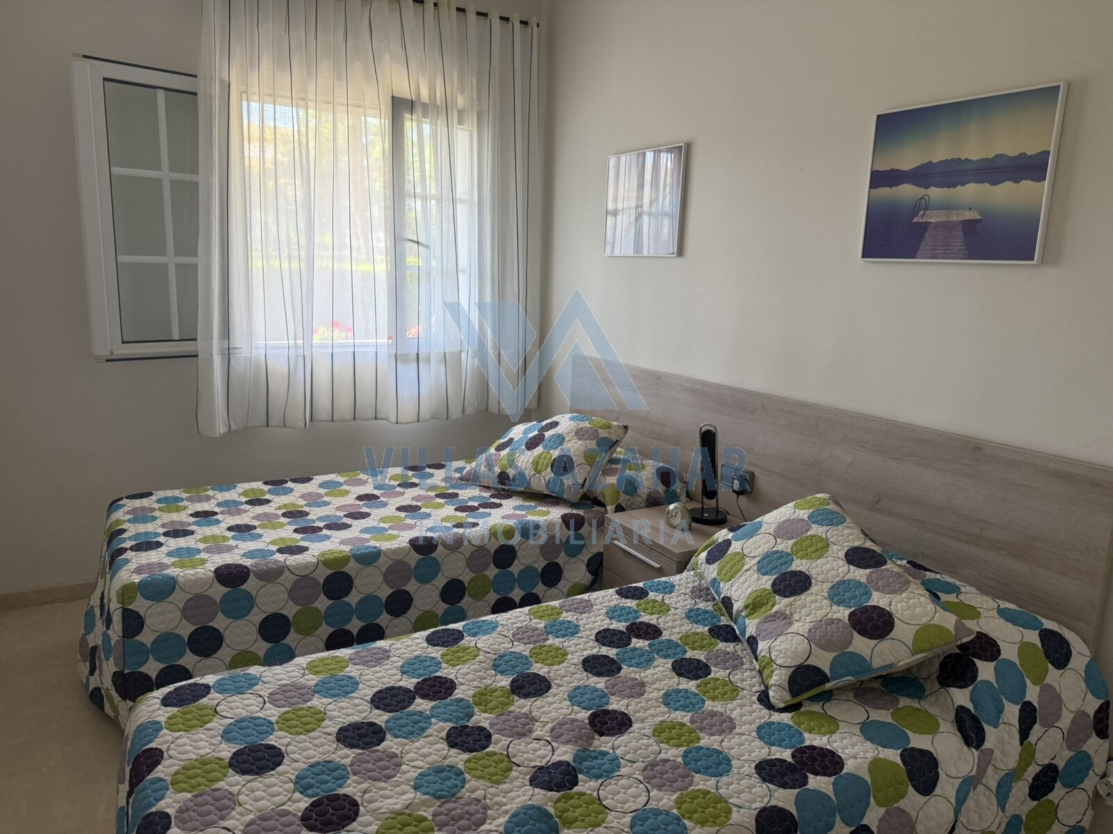 Las Mimosas magnificent three-bedroom apartment near beach