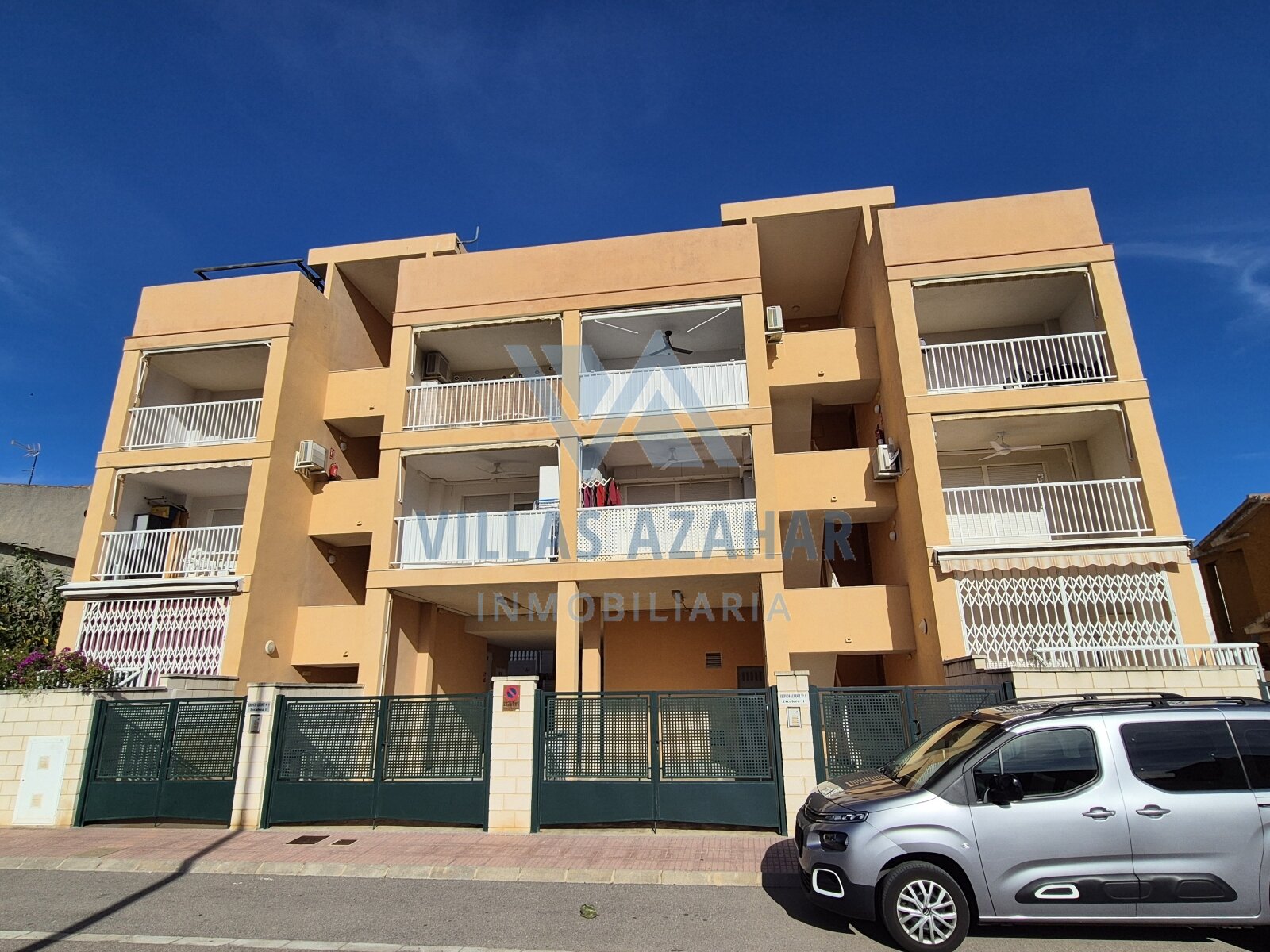 2 bed apartment near beach with huge terrace of 50 m2