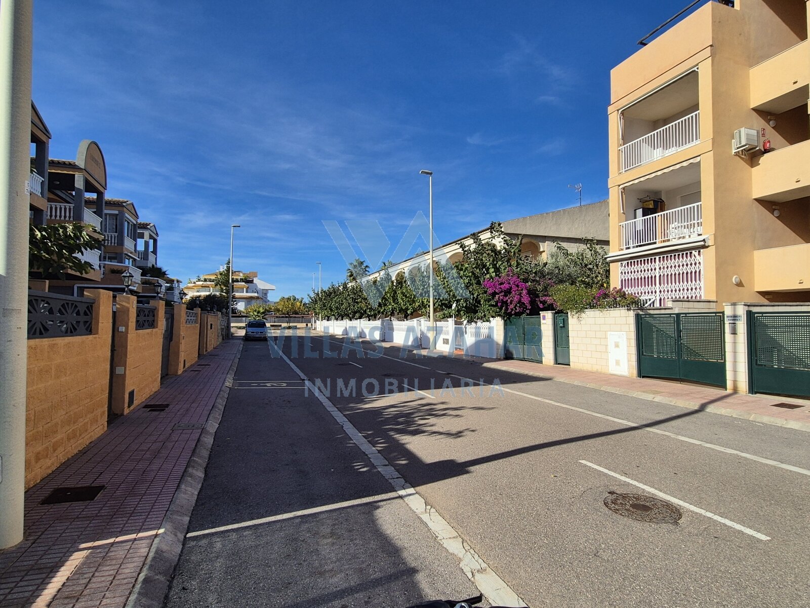 2 bed apartment near beach with huge terrace of 50 m2