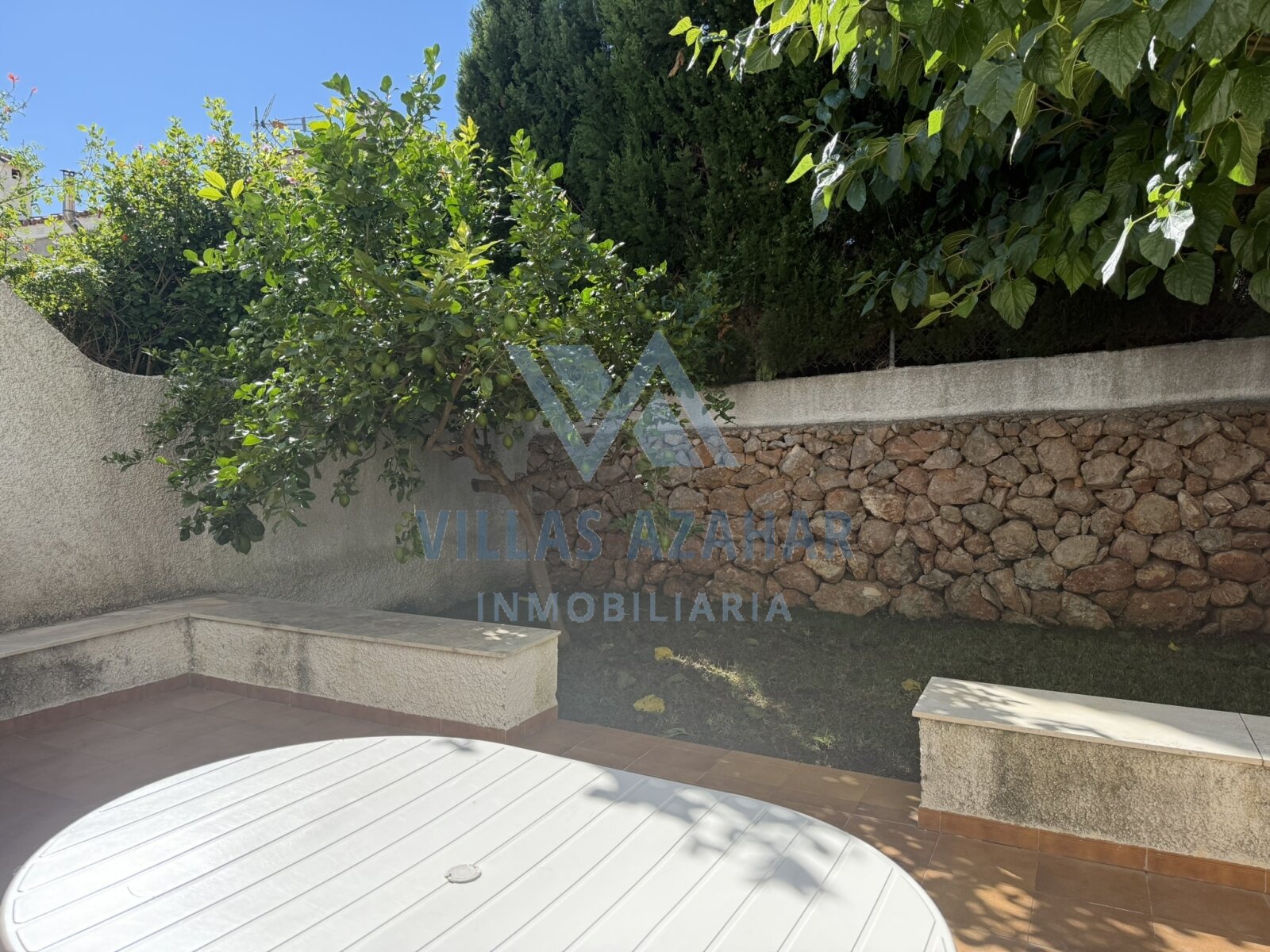 Semi-detached villa near the sea and the nature reserve Sierra de Irta