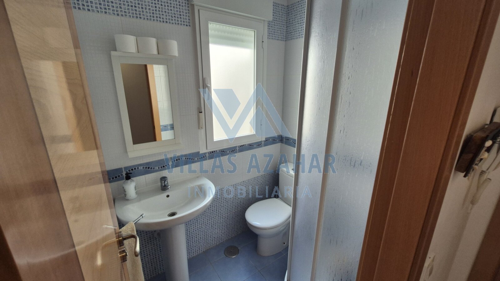 Functional bathroom with washbasin, toilet Functional bathroom with washbasin, toilet