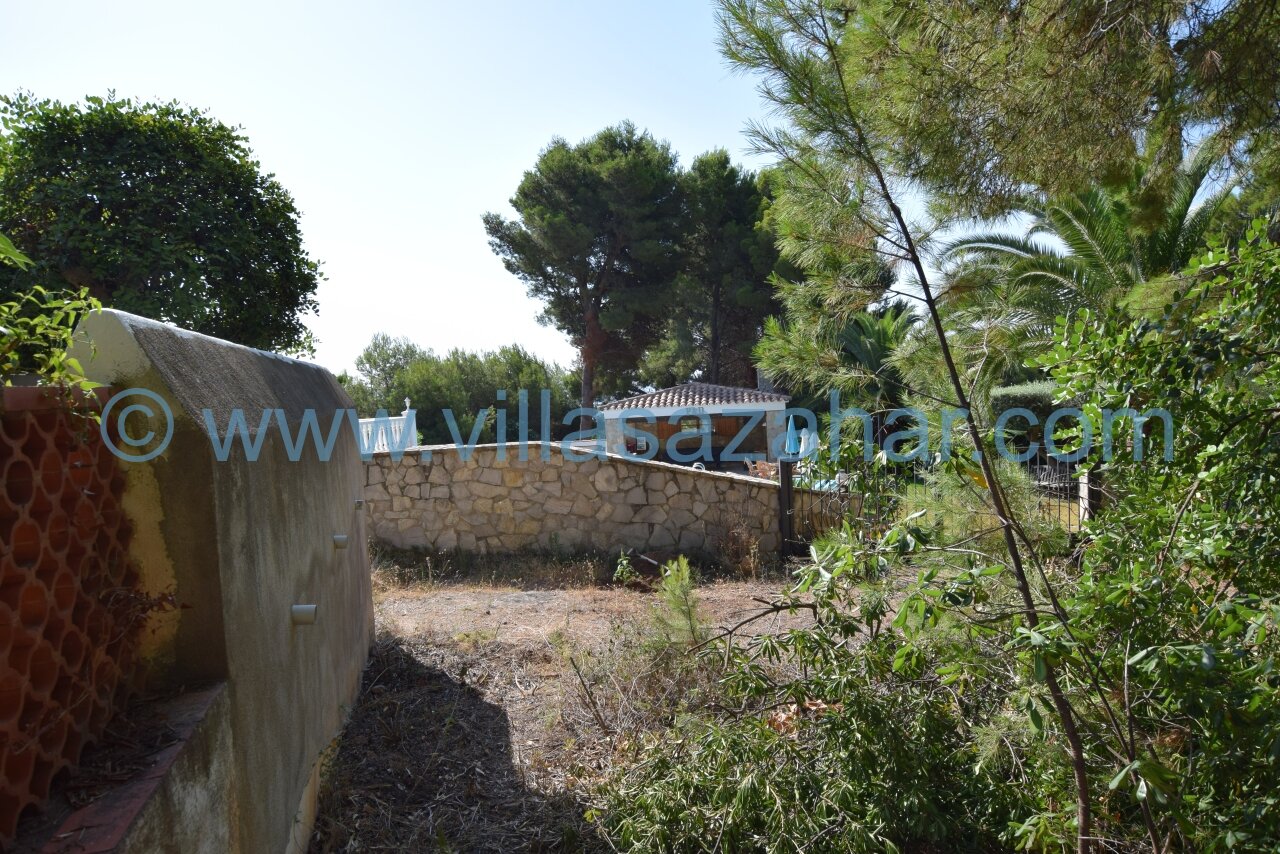 Parcela edificable en el corazón de Las Fuentes con aprox. 735 m2