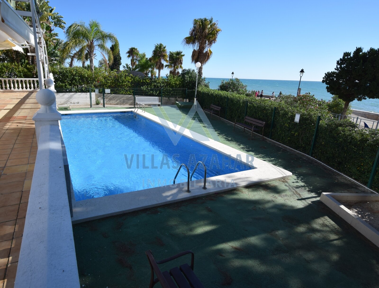 Fontana Real primera linea penthouse con terraza de 130 m2
