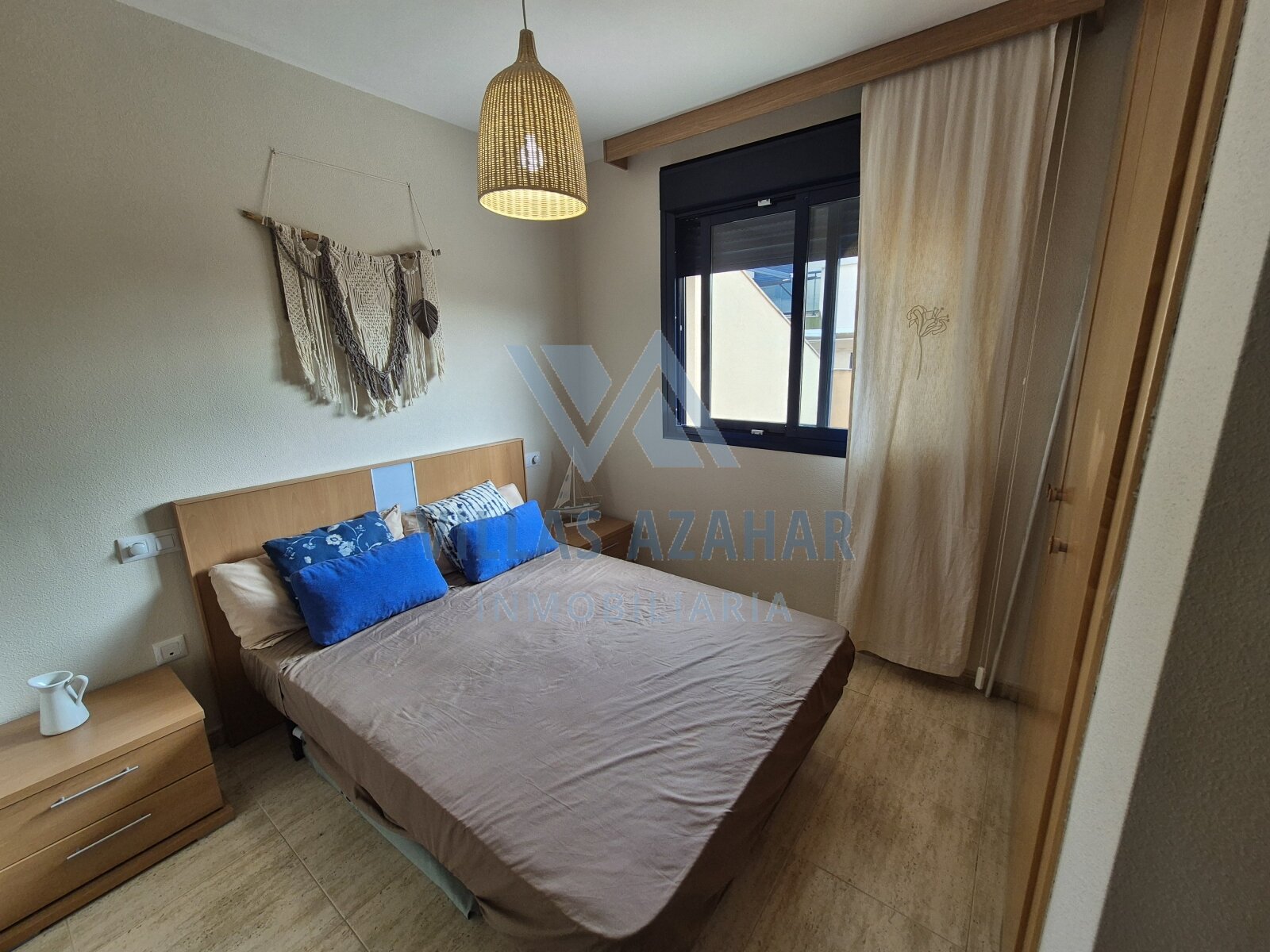 Moderno y luminoso apartamento cerca de la playa de arena