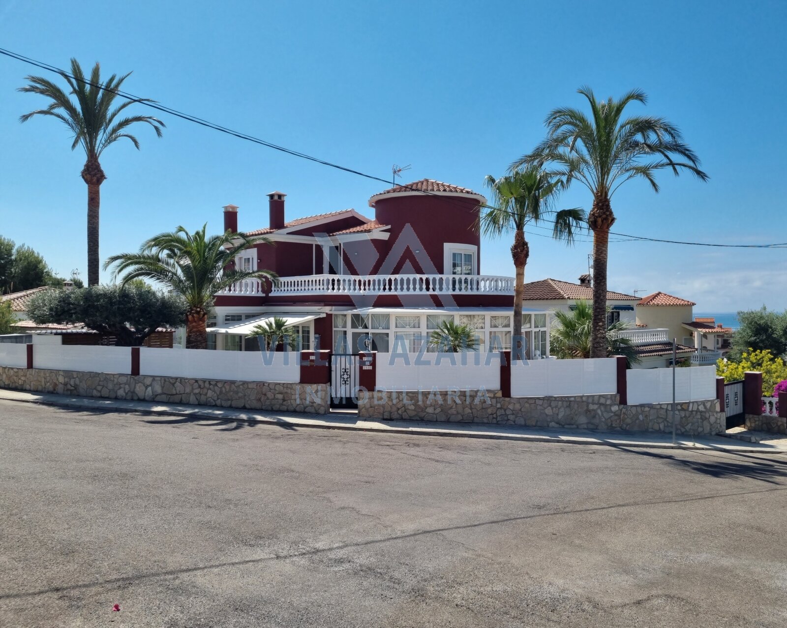 Villa avec piscine privee et et appartement séparé