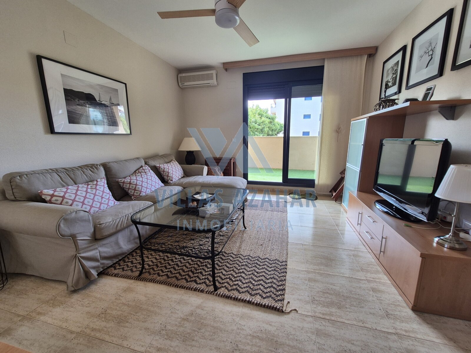 Appartement moderne et lumineux à proximité de la plage de sable 